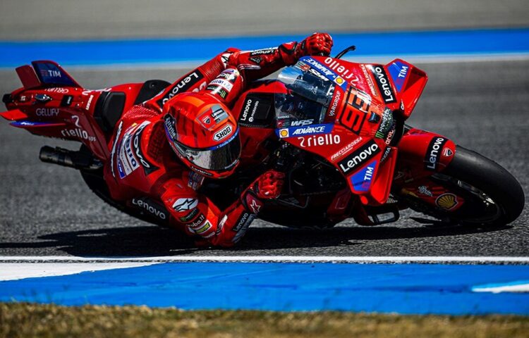 Moto2, FP1 Tailandia: Manuel González sorprende a sus rivales