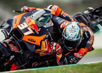 MotoGP: ¡Dando ejemplo! Acosta fue el mejor piloto de KTM en la primera jornada de entrenamientos