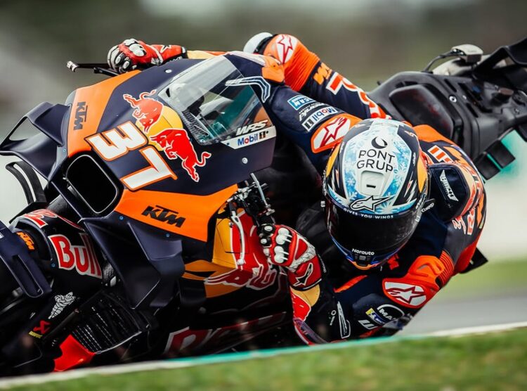 MotoGP: ¡Dando ejemplo! Acosta fue el mejor piloto de KTM en la primera jornada de entrenamientos