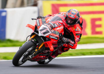 WSBK: Nicolo Bulega domina los entrenamientos de pretemporada y termina el último día en P1