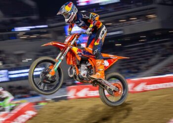 AMA Supercross: Sexton y Roczen llegan a Tampa separados por dos puntos