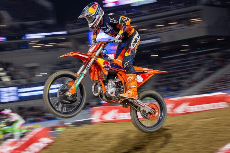 AMA Supercross: Sexton y Roczen llegan a Tampa separados por dos puntos