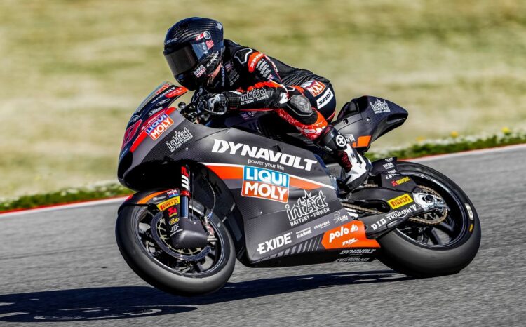 Moto2, Test: Manuel González lideró la primera jornada en Portimão
