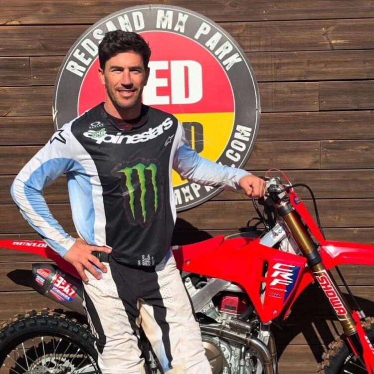 TT: Joan Barreda vuelve a Honda