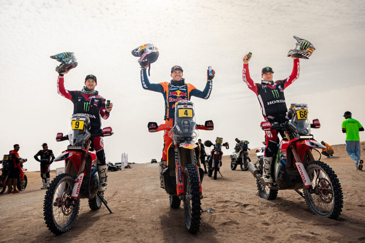 W2RC: Daniel Sanders gana el Abu Dhabi Desert Challenge
