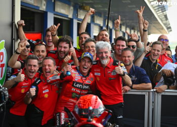 MotoGP: Marc Márquez confiesa: «A veces bromeo con Gigi, le digo “si tú fueras piloto me daría miedo tu mentalidad”».