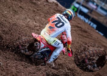 MXGP: Cómo un neumático mal montado llevó a Fernández al éxito