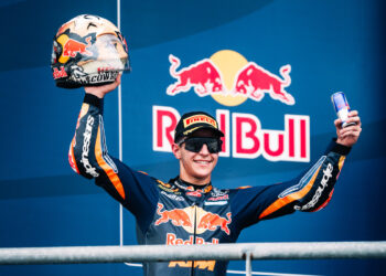 Moto3 Austin, Carrera: Rueda gana en el rodeo de Texas