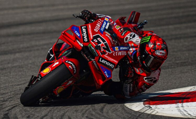 MotoGP Austin, Carrera: Bagnaia triunfa tras el caos, Marc Márquez se cae