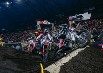 SuperEnduro: Billy Bolt se corona pentacampeón en una noche de infarto en Newcastle