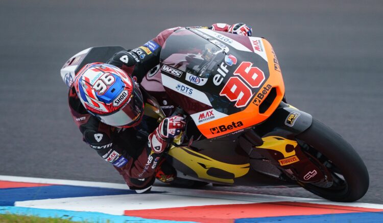 Moto2, Carrera: La clara victoria de Jake Dixon