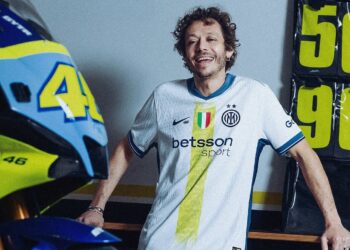 MotoGP: Valentino Rossi colabora con el Inter de Milán en una nueva camiseta