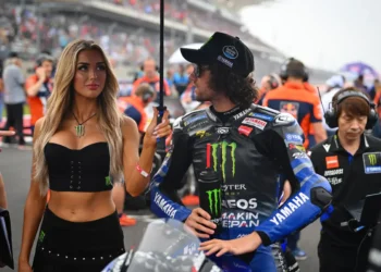 MotoGP: El contacto con otro piloto limita el resultado de Alex Rins (P11)
