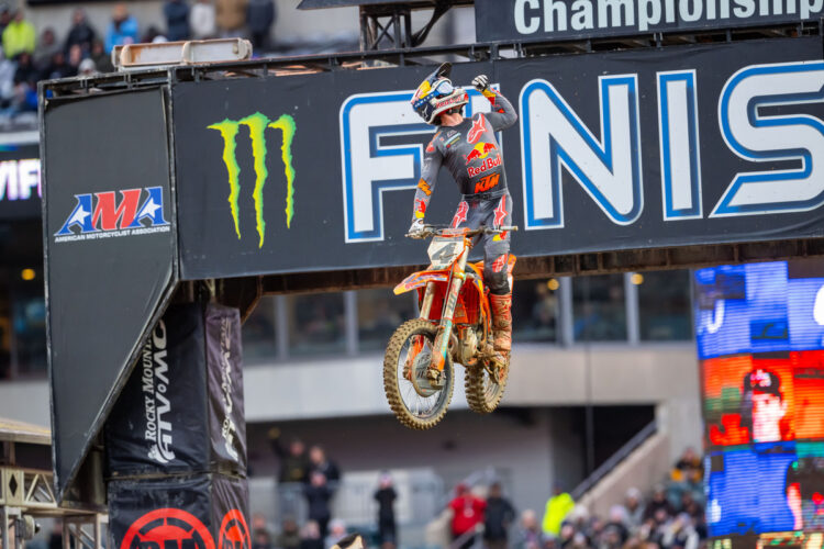 AMA Supercross: Chase Sexton gana y sólo 12 puntos le separan del líder, Cooper Webb