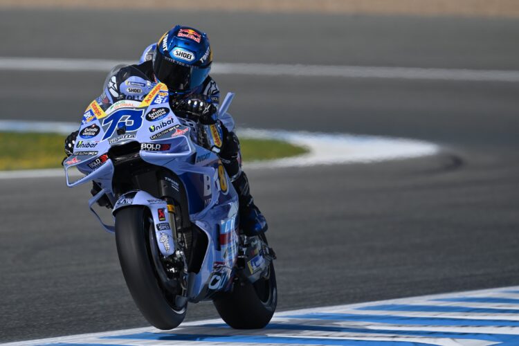 MotoGP, Carreras: El accidente de Marc Márquez abre la puerta a la primera victoria de Álex