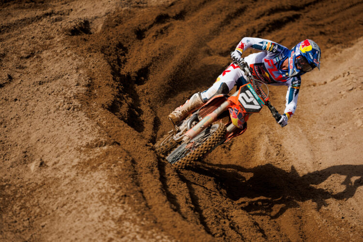 MXGP: MX2, Simon Längenfelder gana las dos mangas en Suiza