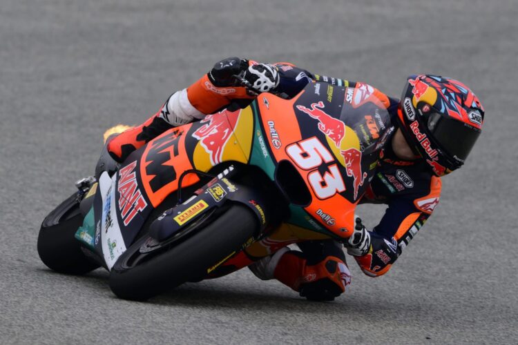 Moto2, Jerez FP1: Deniz Oncu sorprende a todos