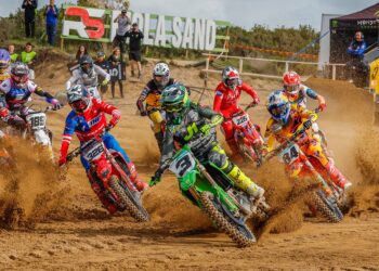 MXGP: Romain Febvre gana entre muchos giros y vueltas