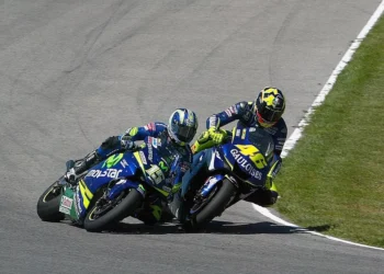 MotoGP: Recuerda, el momento que encendió la rivalidad Rossi-Gibernau en el GP de Jerez