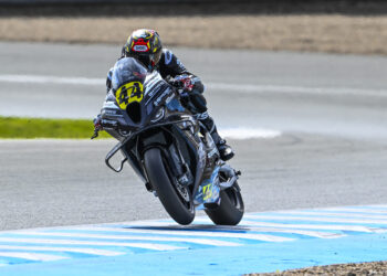 ESBK: Steven Odendaal gana la carrera 1 de Superbike en Jerez  