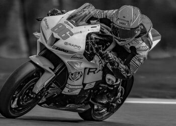 BSB: Drama en Oulton Park, 2 pilotos muertos y un tercero en estado grave