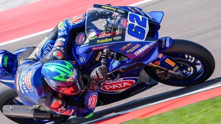 Carrera 1 del WSSP: Stefano Manzi regresa al éxito