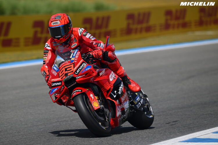 MotoGP: ¡Dominador! Marc Márquez fue el único que rodó en 1.30′ y domina la FP1 en Le Mans