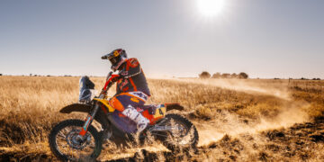 TT: Sanders duplica su victoria en la tercera etapa del Rally Safari