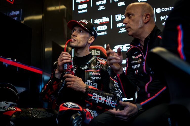 MotoGP: Lorenzo Savadori afirma que el «principal objetivo» de Aprilia es «aportar nuevas actualizaciones y mejorarlas»
