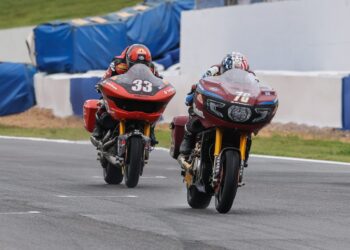 MotoAmérica: Loris Baz consigue su primera victoria en King Of The Baggers