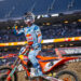 AMA Supercross: Sexton gana en Denver y aún sueña con el título