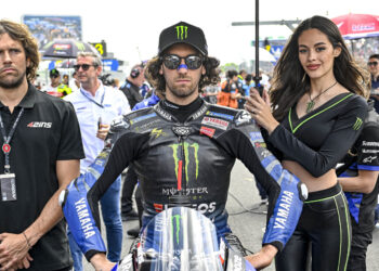 MotoGP: Alex Rins «Ha sido una carrera para los libros. Ha sido increíble: el estrés, las decisiones, ¡todo!».
