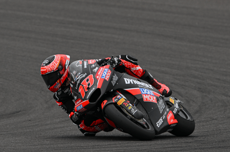 MotoGP: Moto2, Manuel González domina el primer día en SIlverstone con P1 en PR