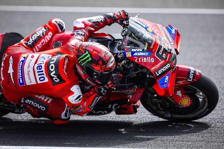 MotoGP, Davide Tardozzi: “Pecco tiene que quitarse un peso de encima”