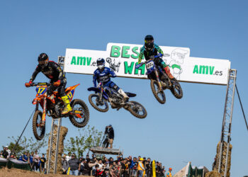 CN España MX Élite: Butrón gana y se pone líder en Montearagón