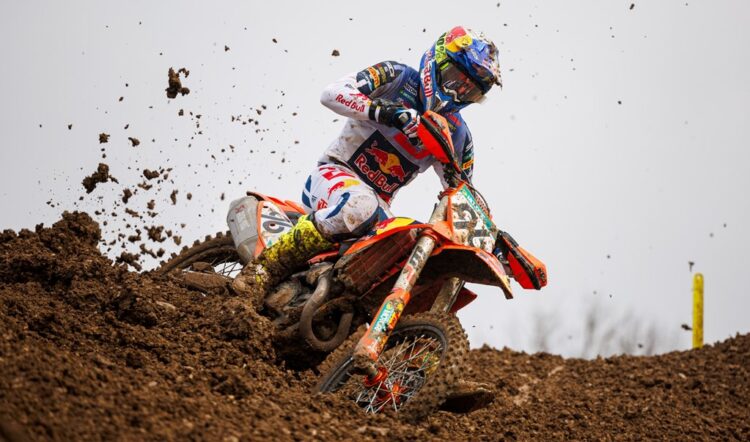 MXGP: Coenen y Adamo brillan en las carreras clasificatorias en Águeda