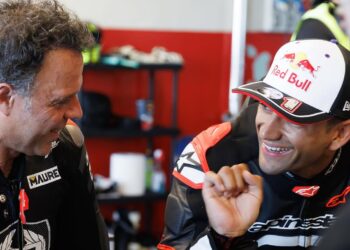 MotoGP: Jorge Martín pilotó en el Aprilia All Stars cuando no debía…