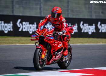 MotoGP: Marc Márquez lidera la FP1 a pesar de una violenta caída al inicio de la sesión