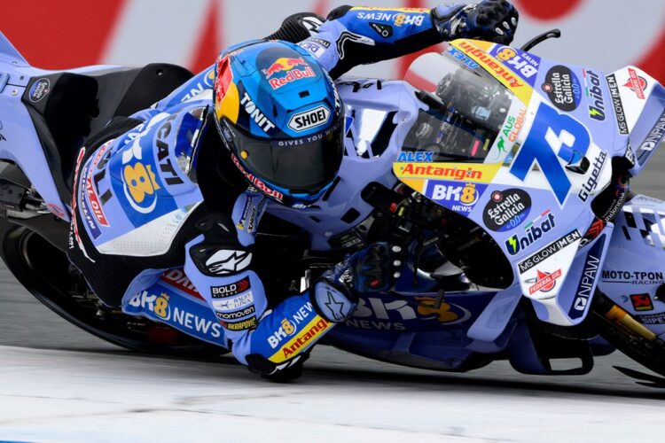 MotoGP, Assen: Alex Márquez marca el mejor tiempo en el Warm-up