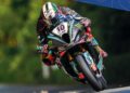 Tourist Trophy: Peter Hickman fuera de peligro