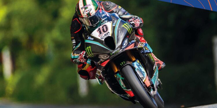 Tourist Trophy: Peter Hickman fuera de peligro