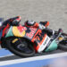 Moto3, Assen: Rueda gana una carrera alocada que termina con bandera roja