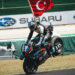 WSBK, Misano Carrera Superpole: Bassani derriba a Bulega, Toprak le agradece y gana