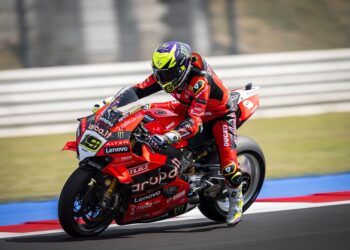 WSBK, Stefano Cecconi (Ducati): “Podemos permitirnos tener un piloto joven”
