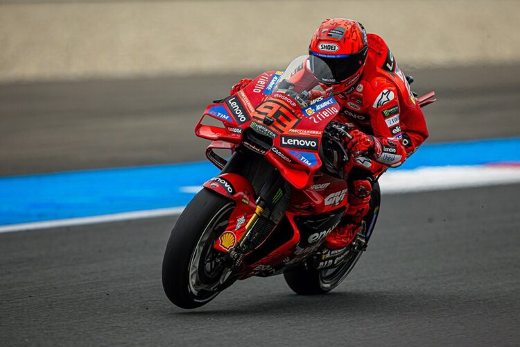 MotoGP, Brno: Marc Márquez arrasa en la carrera sprint
