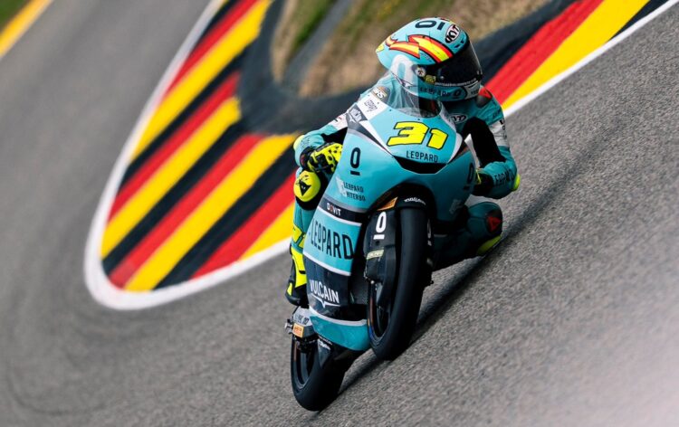 Moto3, Sachsenring FP2: Fernández supera a Piqueras por 73 milésimas