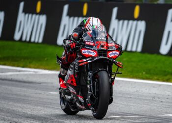 MotoGP, Austria Warm-up: Marco Bezzecchi (Aprilia) arranca el día en cima
