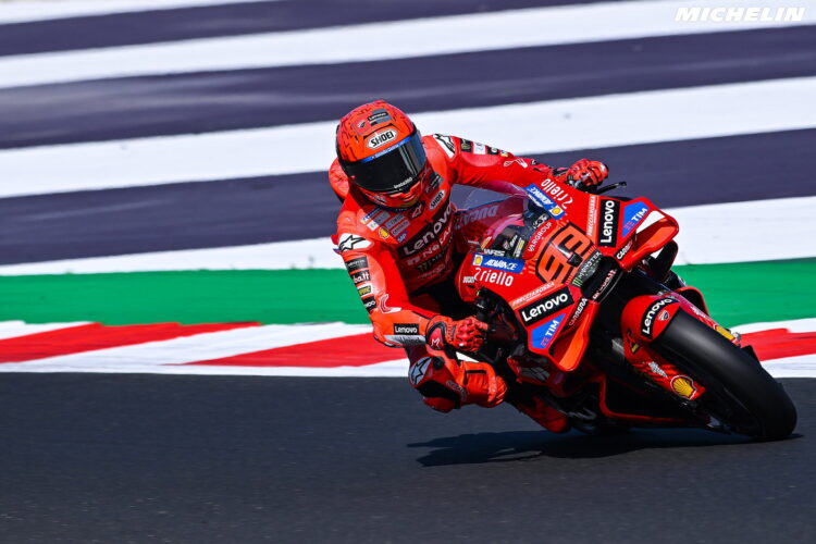 MotoGP: Marc Márquez demuestra quién manda y lidera la primera jornada en Misano